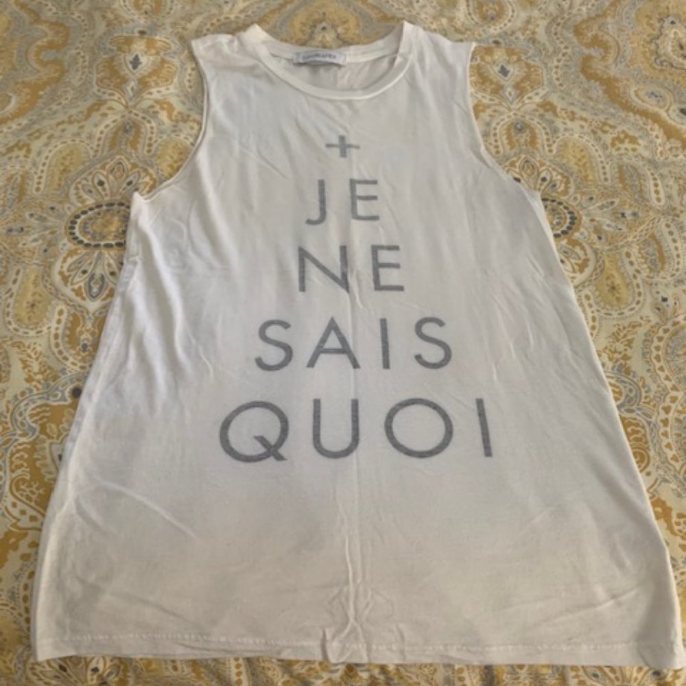 DayDreamer Je Ne Sais Quoi Top